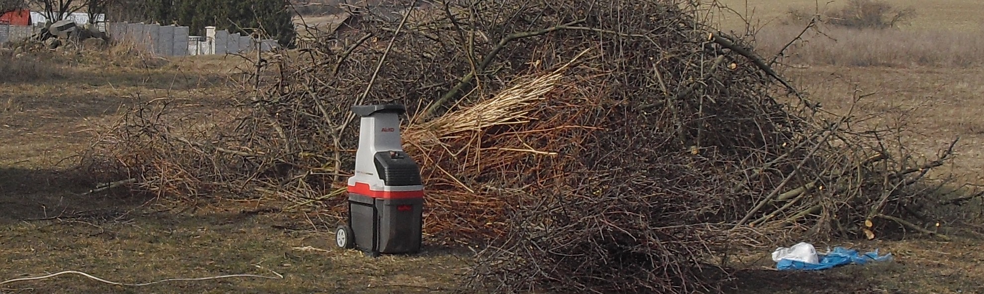 Zberný dvor alebo drvič záhradného odpadu?